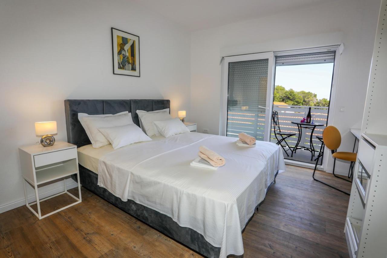 Stella Maris, Hvar - Rooms With A Balcony And A Stunning Sea View Hvar Town Esterno foto